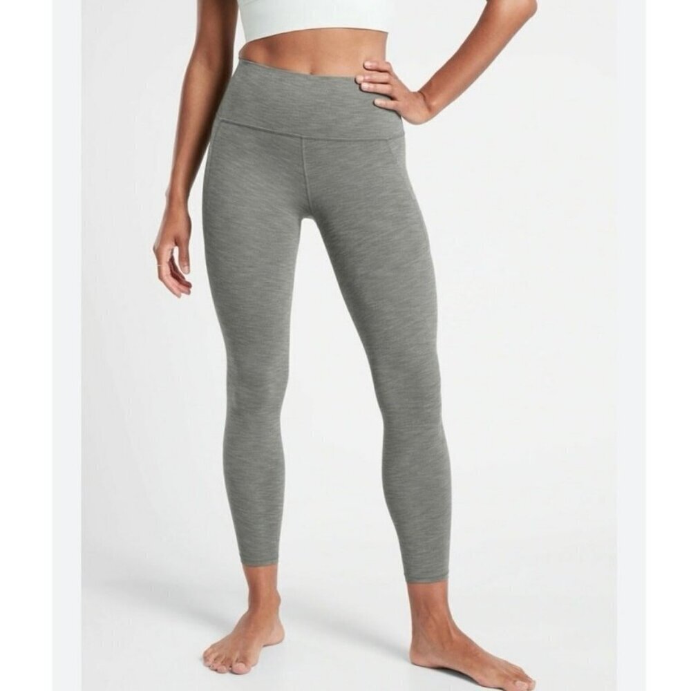 Athleta Salutation Stash 7/8 Tight Leggings Green Heather Powervita EUC Size M